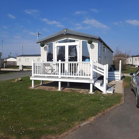 פאגהם Church Farm Haven Holiday Park מראה חיצוני תמונה