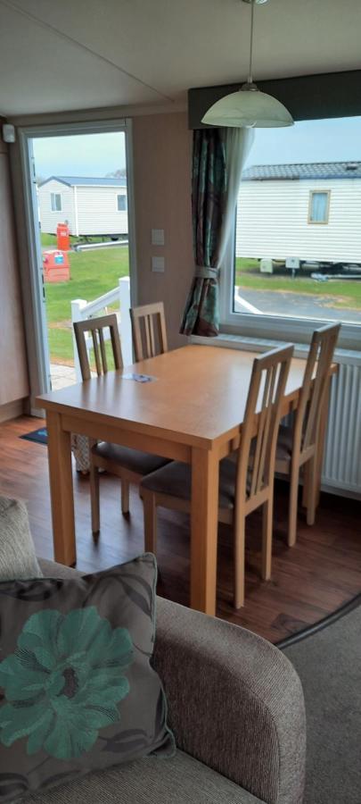 פאגהם Church Farm Haven Holiday Park מראה חיצוני תמונה