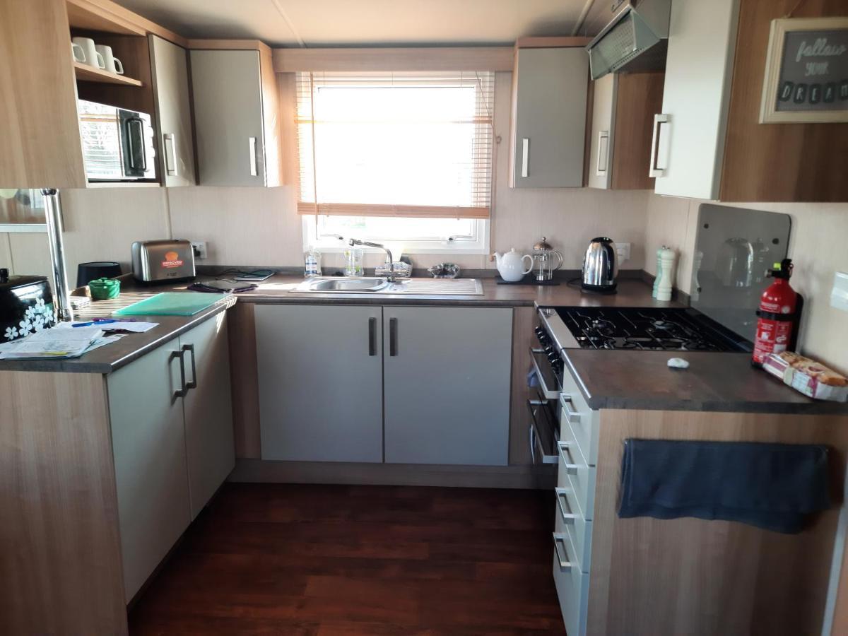 פאגהם Church Farm Haven Holiday Park מראה חיצוני תמונה